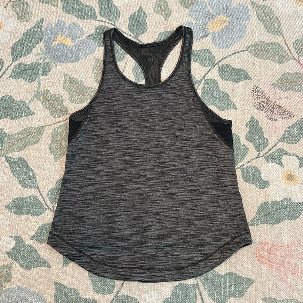Black lululemon tank top, shear back